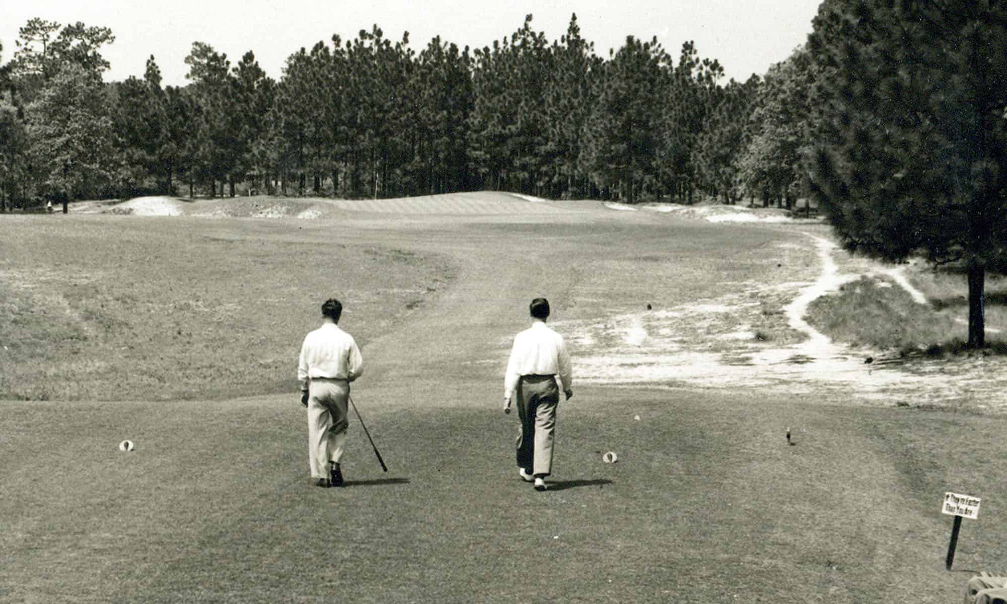 The 6th hole of Pinehurst No. 2 in the mid-1940s.