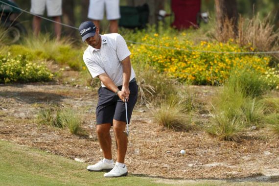 Austin Squires hits a shot on the 16th hole during the round of 16 at the 2019 U.S. Amateur at Pinehurst Resort & Country Club (Course No. 2) in Village of Pinehurst, N.C. on Thursday, Aug. 15, 2019. (Copyright USGA/Chris Keane)