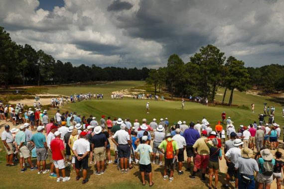 Andy Ogletree lines up his putt on the fifth hole during the semifinal round at the 2019 U.S. Amateur at Pinehurst Resort & Country Club (Course No. 2) in Village of Pinehurst, N.C. on Saturday, Aug. 17, 2019. (Copyright USGA/Chris Keane)