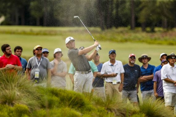 John Augenstein hits his second shot on the fifth hole during the semifinal round at the 2019 U.S. Amateur at Pinehurst Resort & Country Club (Course No. 2) in Village of Pinehurst, N.C. on Saturday, Aug. 17, 2019. (Copyright USGA/Chris Keane)