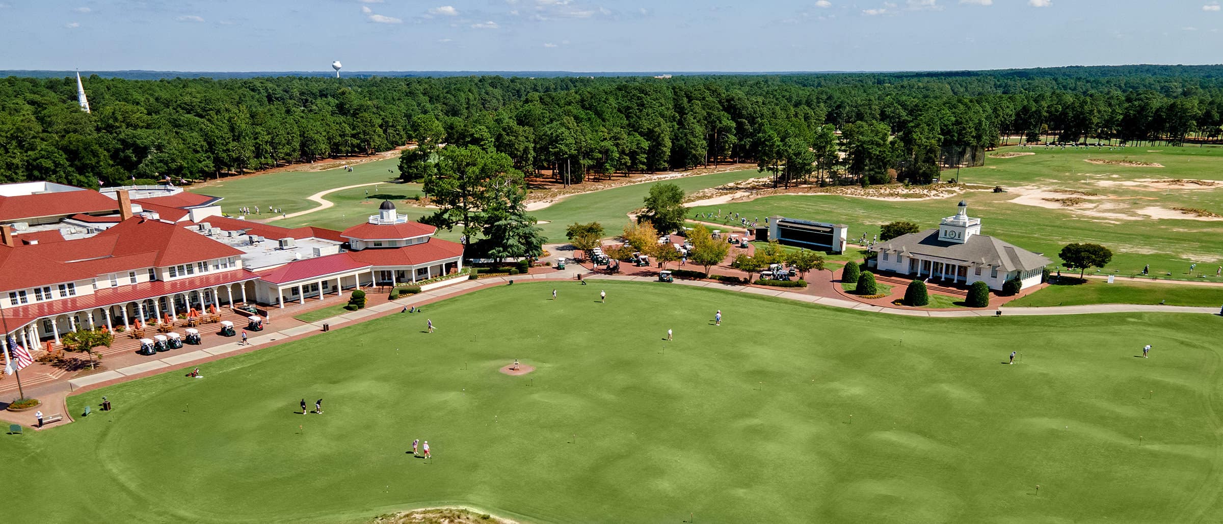 Thistle Dhu Putting Course with 18 holes at Pinehurst Resort