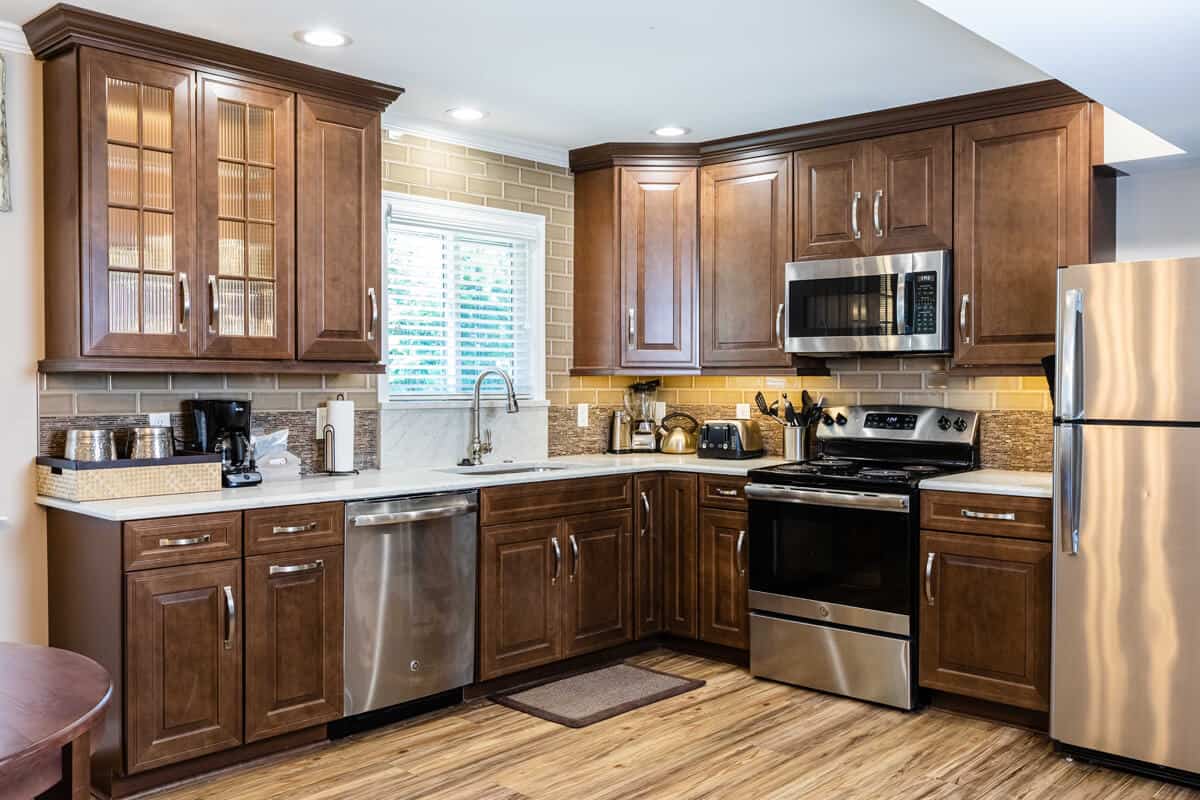 CONDOS_LINVILLEGARDENS_ 218_KITCHEN