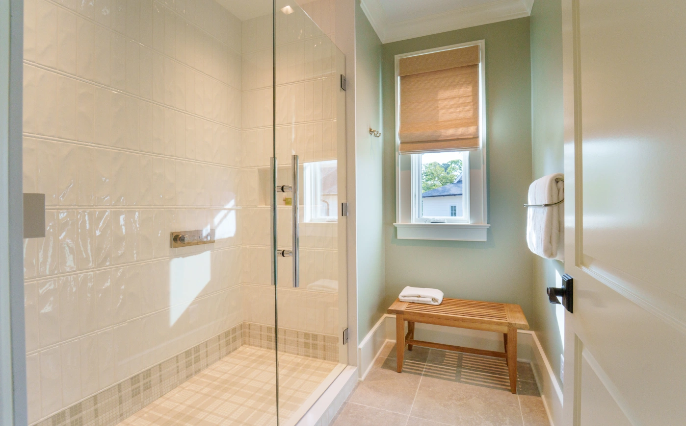 8-bed-gallery-1