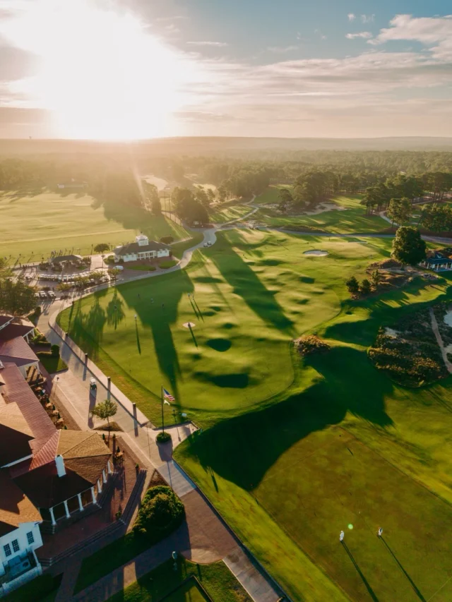 A crisp fall morning around the clubhouse